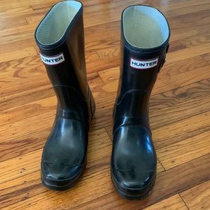 Black Hunter Boots